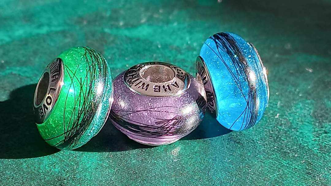 Hair/ash beads