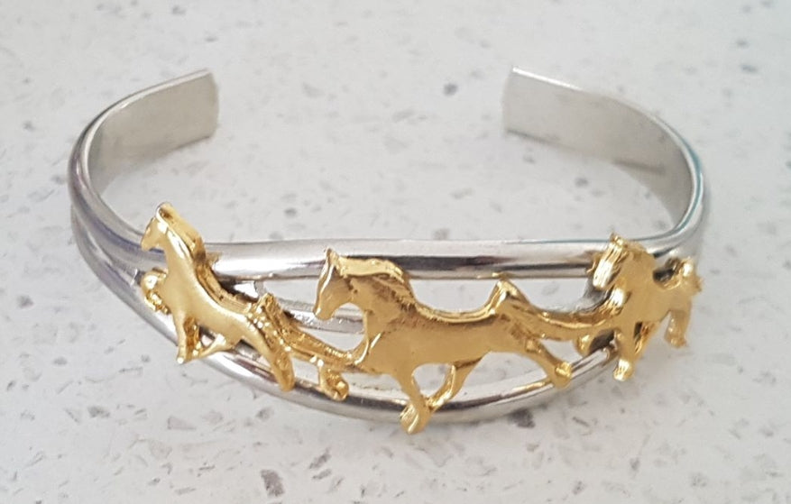 Horse cuff by Finishing Touches of Kentucky